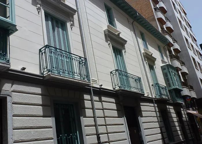 Palacio Cabrera - Lillo Apartahotel