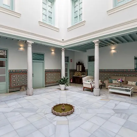 Palacio Cabrera - Lillo מלון דירות 4*