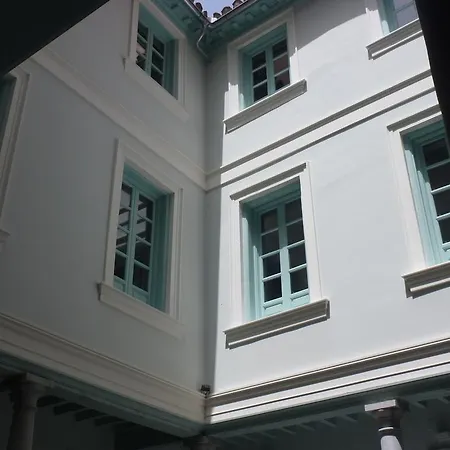 Palacio Cabrera - Lillo מלון דירות