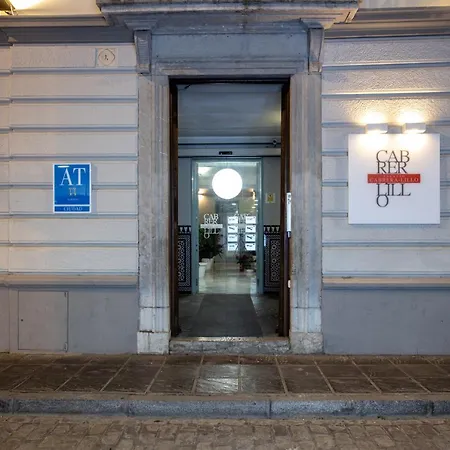 Palacio Cabrera - Lillo מלון דירות גרנדה