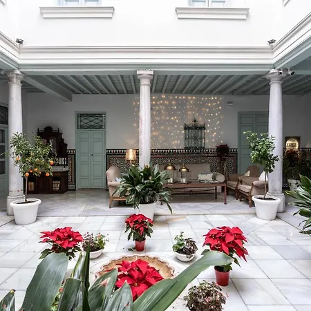 Palacio Cabrera - Lillo מלון דירות 4*