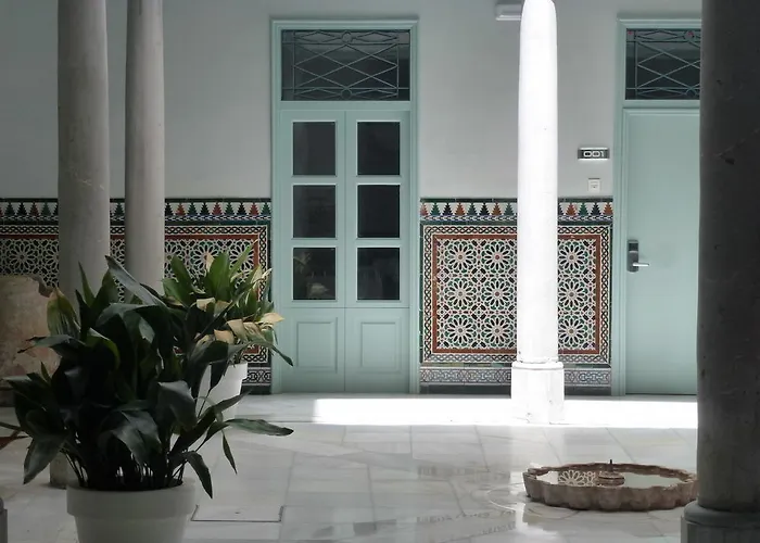 Palacio Cabrera - Lillo 4*