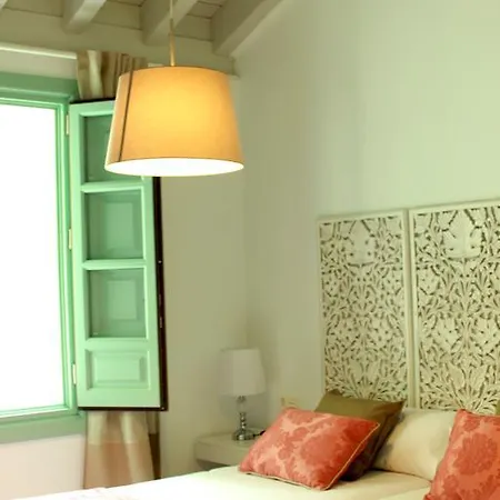 Hotel apartamentowy Palacio Cabrera - Lillo