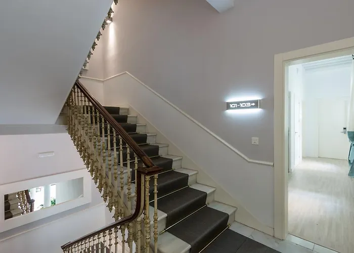 Palacio Cabrera - Lillo Aparthotel 4*