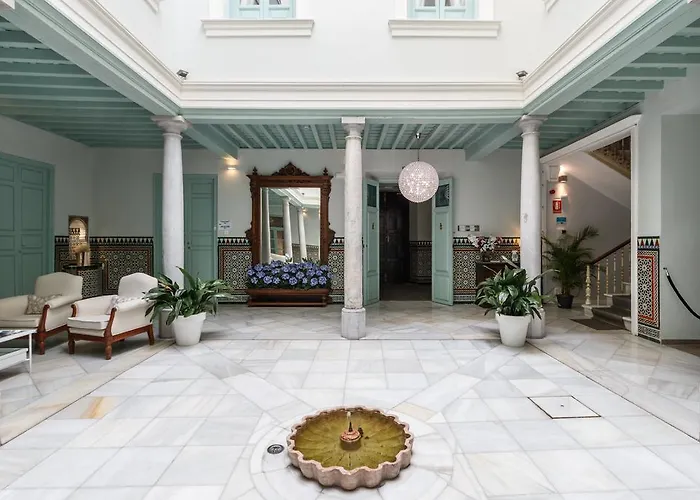 Aparthotel Palacio Cabrera - Lillo Granada